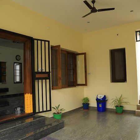 Unga Veedu Pay And Stay Tiruvannāmalai Zewnętrze zdjęcie
